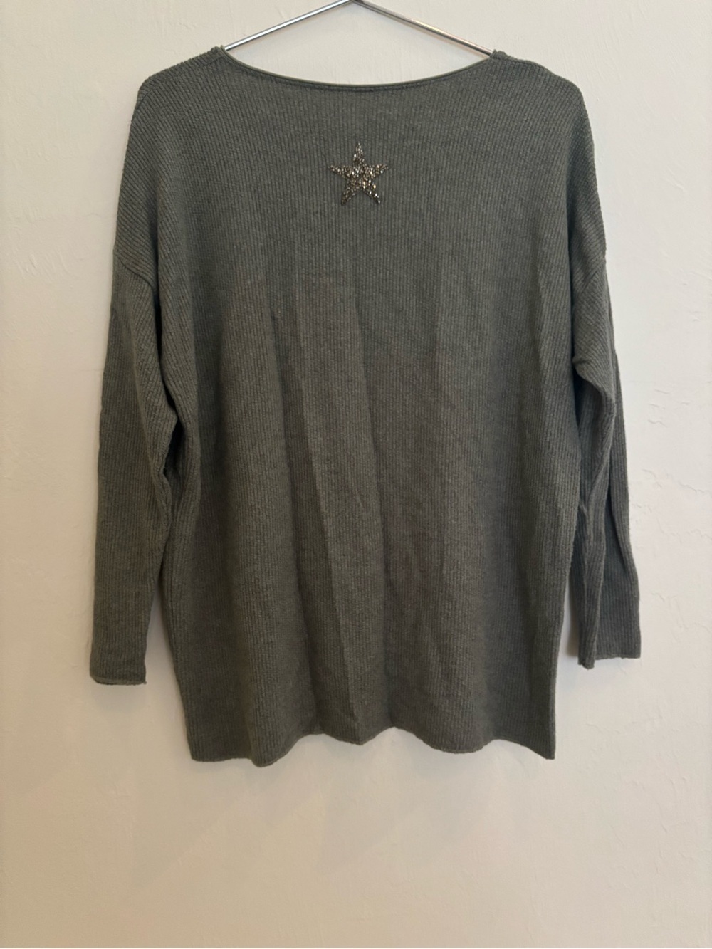 Venti 6 Made in Italy Star Sequin Embellished Top Sweater Shirt Oversized Hi Low